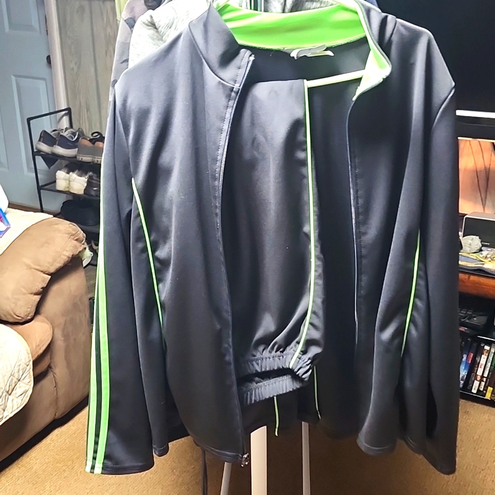 Sweat suit/joggers set. Jacket and pants. Size XL. Dark grey with Neon green